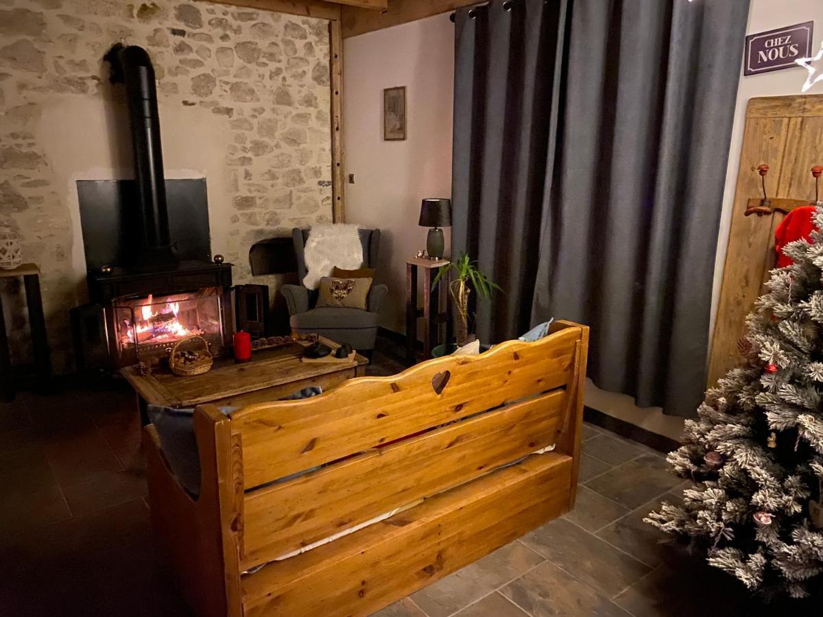 L'Instant Present Apartment Echallon Екстериор снимка