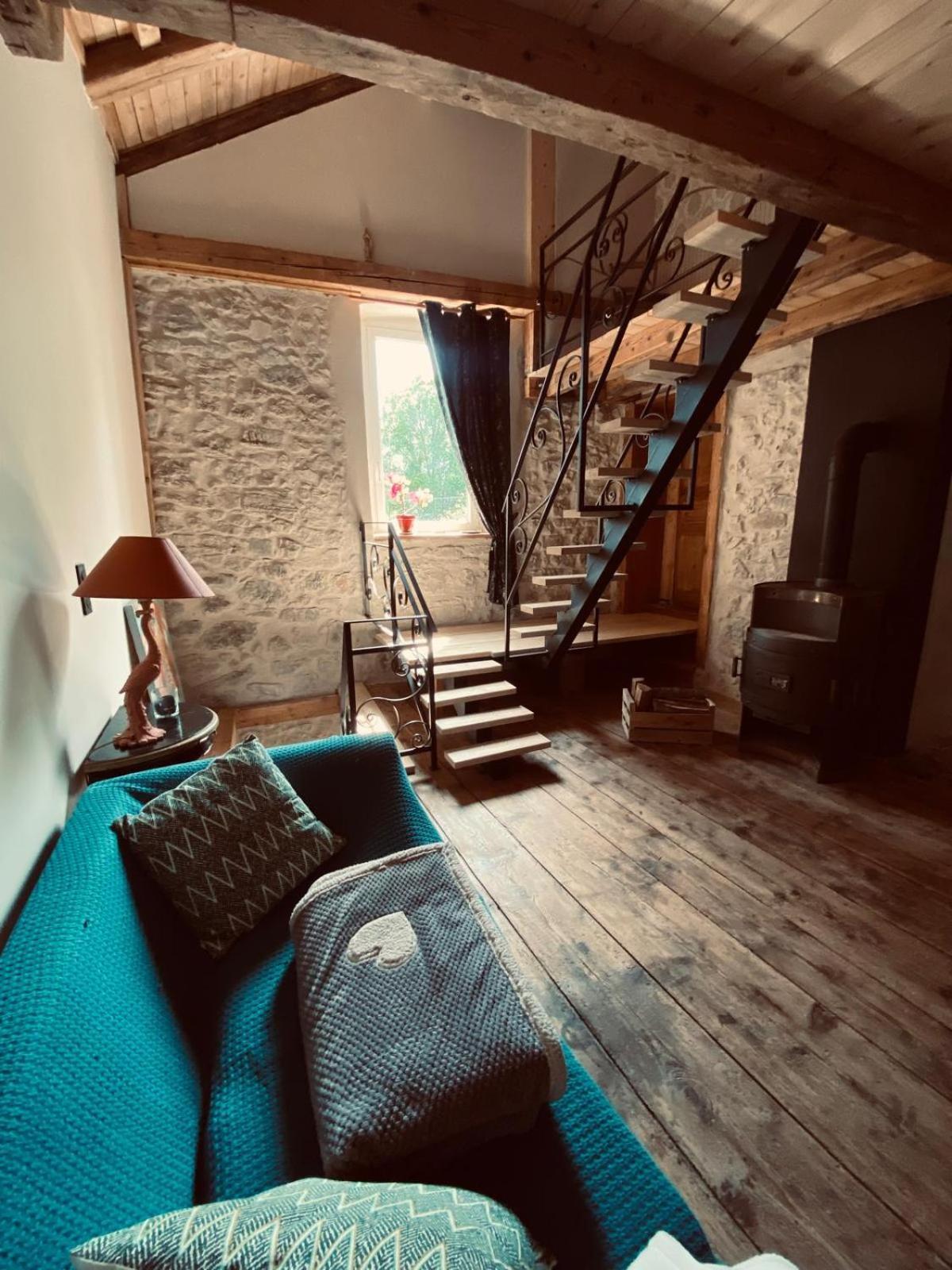 L'Instant Present Apartment Echallon Екстериор снимка